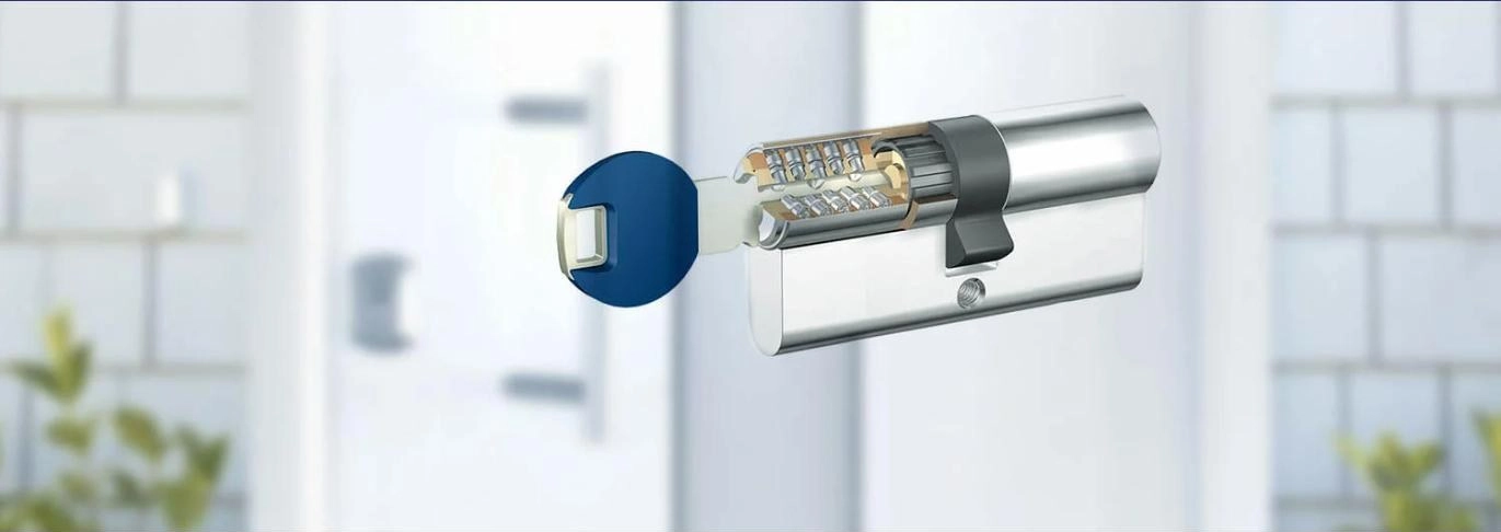 Bombín de seguridad y llave de puntos